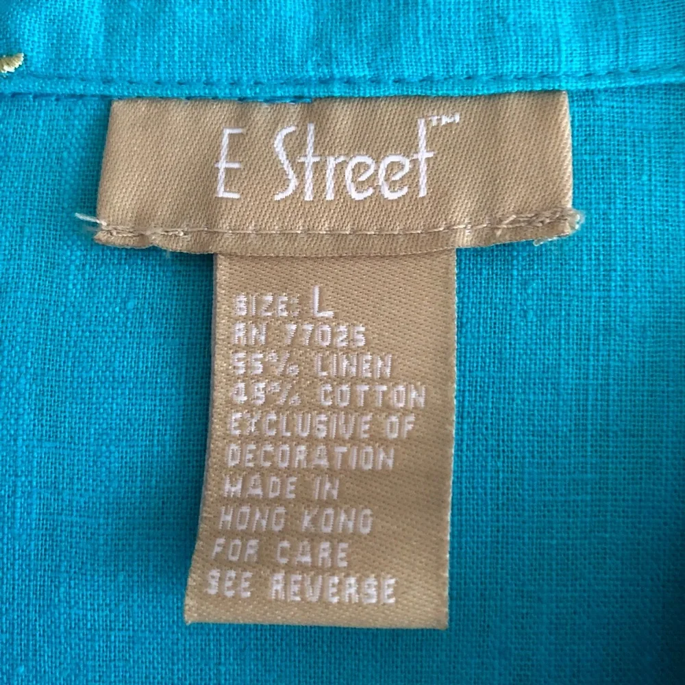 E Street Linen/Cotton Blend Button Front Embroidered Top Turquoise Size Large - Picture 3 of 10